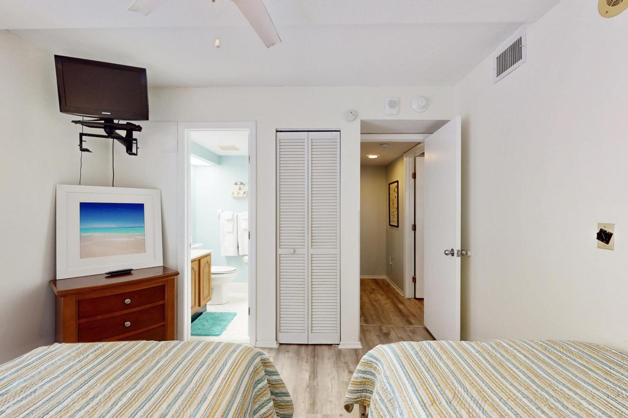 Ocean Breeze & Santa Maria Condos ฟอร์ตมายเยอร์สบีช ห้อง รูปภาพ