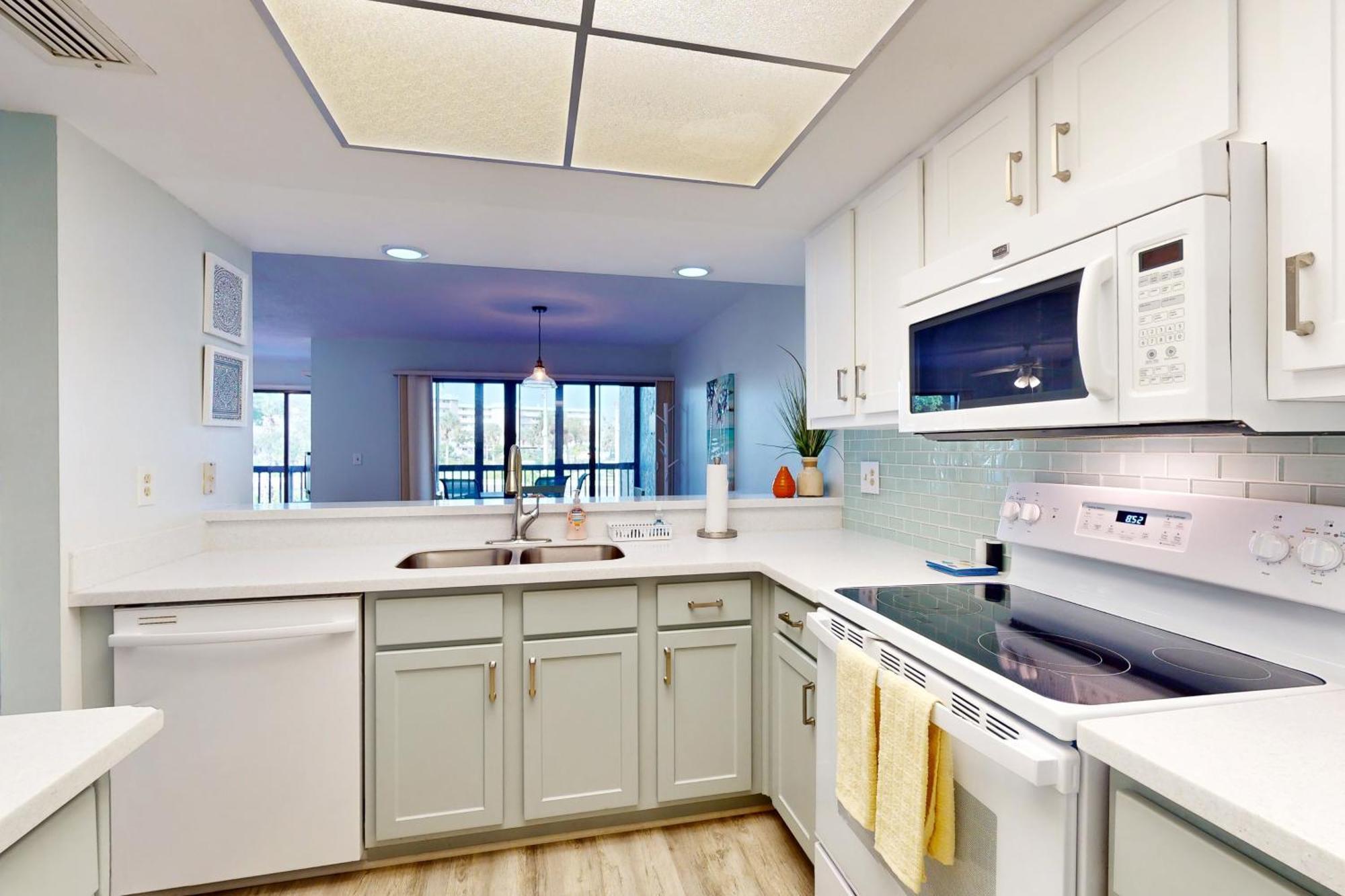 Ocean Breeze & Santa Maria Condos ฟอร์ตมายเยอร์สบีช ห้อง รูปภาพ