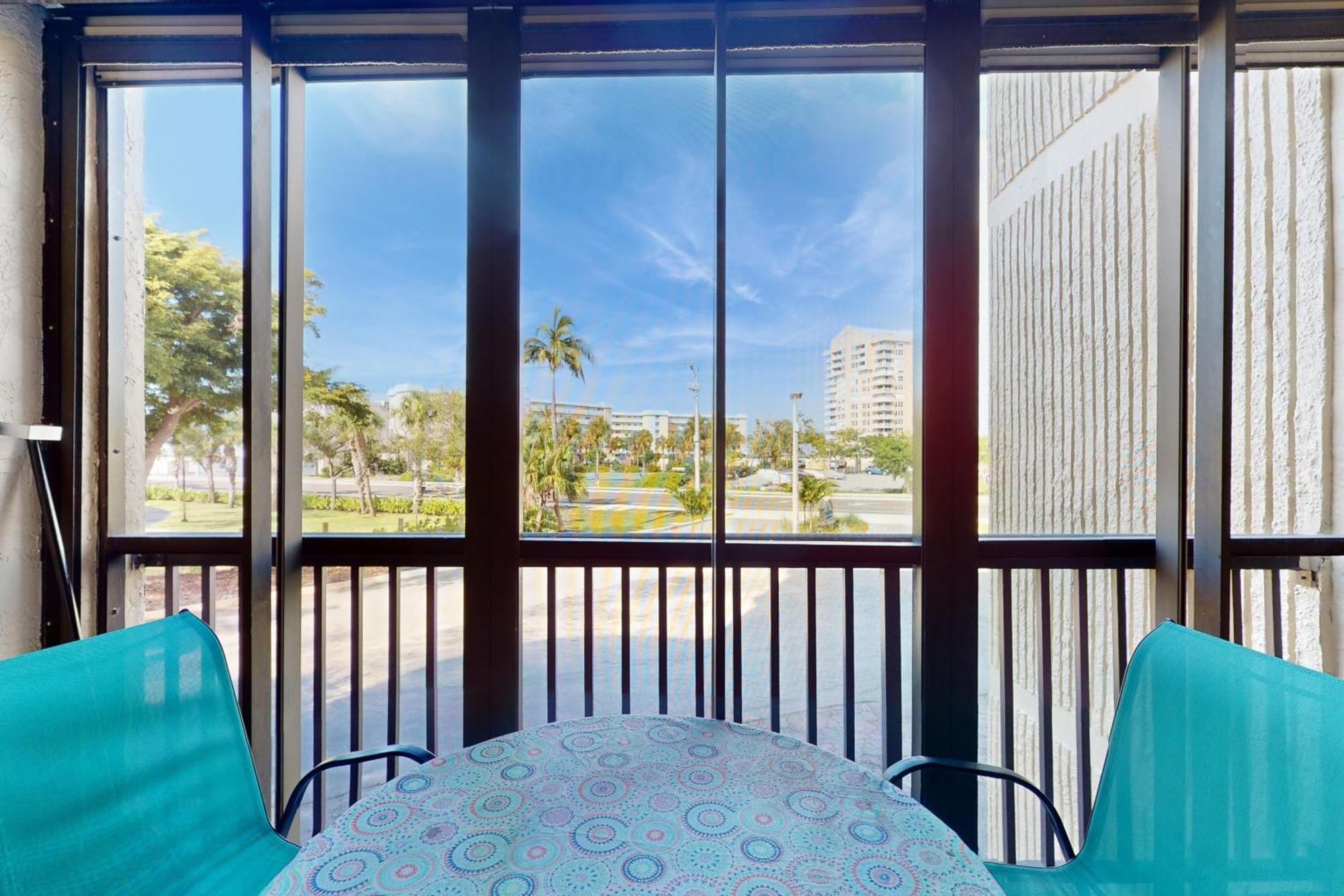 Ocean Breeze & Santa Maria Condos ฟอร์ตมายเยอร์สบีช ห้อง รูปภาพ